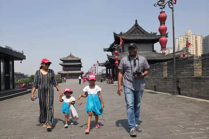 Private Xi'an Day Tour: Terracotta Army&Optional City Attractions - Private guide and driver: the real value is less stress
