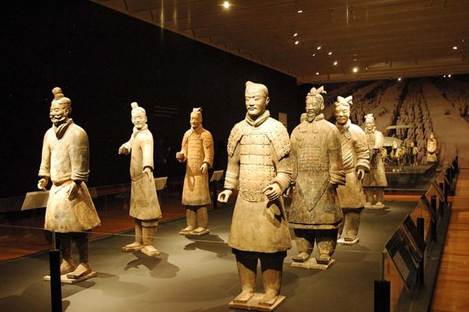 Private Xi'an History Day Tour:Terracotta Warriors Huaqing Palace - 9:00 am pickup to return, and how to make the ride pleasant