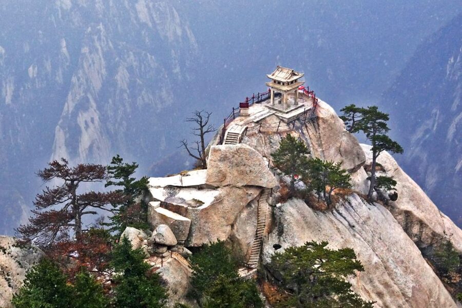 Private Xian Mt. Huashan Adventure Tour: Explore in Your Own - Who should book this Huashan private adventure