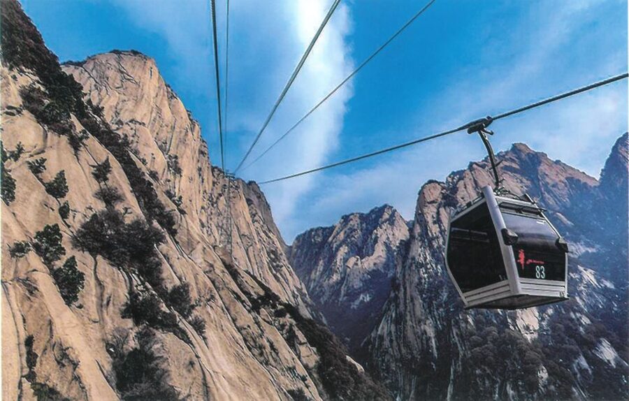 Private Xian Mt. Huashan Adventure Tour: Explore in Your Own - What to bring and what to expect on the steps