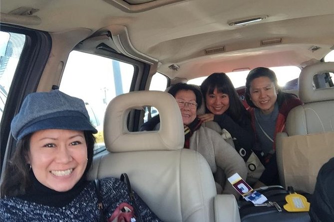 Pudong airport one way transfer to or from hotel in shanghai downtown - Booking details that keep the pickup smooth