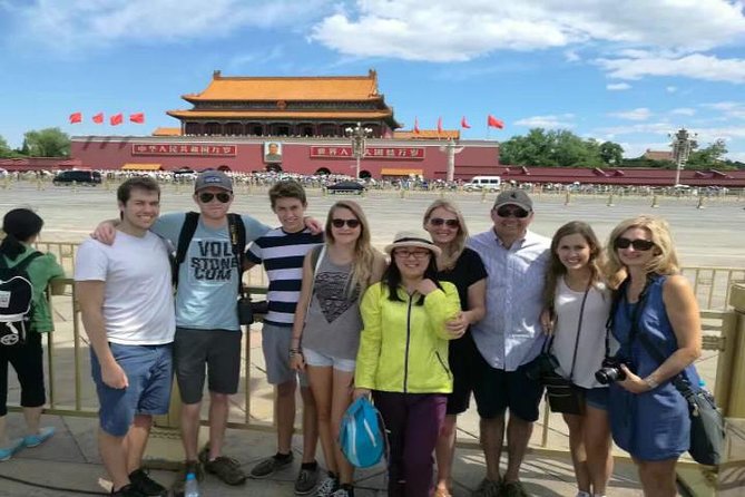 Quality Coach Day Tour to Tiananmen Square and Forbidden City plus Badaling Great Wall - A packed day for Beijing’s headline sights