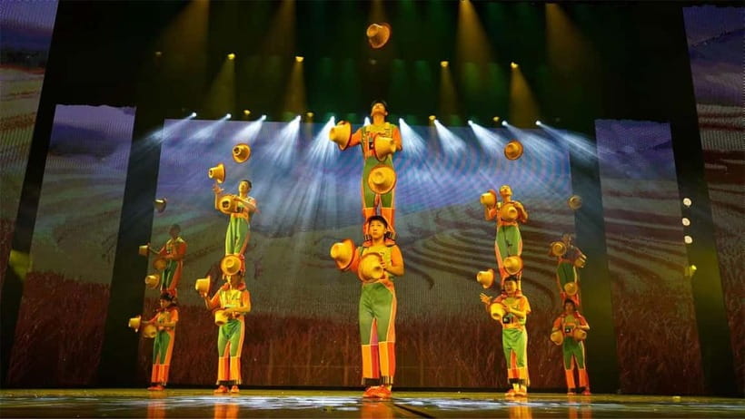 Red Theater Beijing Acrobatic Show Tickets With Option - Who This Show Is Best For (And Who Should Think Twice)