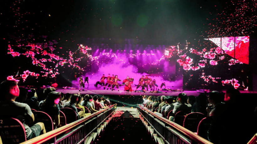 Sanya: The Legend of Romance Scenic Area Show Tickets - The outdoor venue atmosphere and what makes it feel special