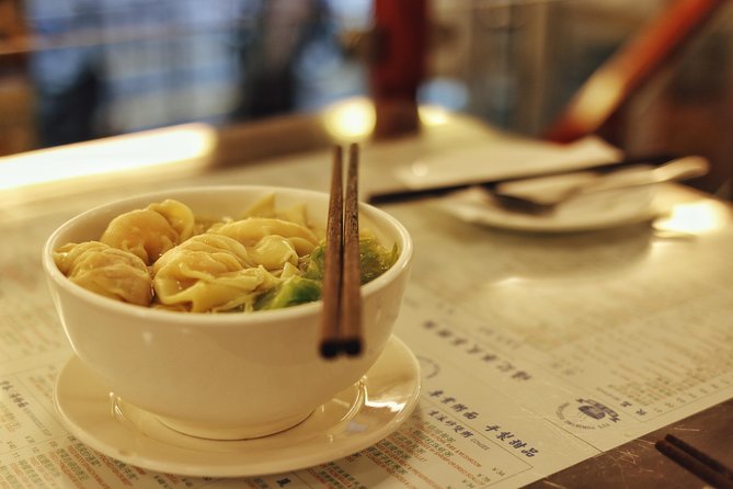 Secret Noodle and Wonton in Shanghai Alleyways with Local Beer - Key highlights worth planning for