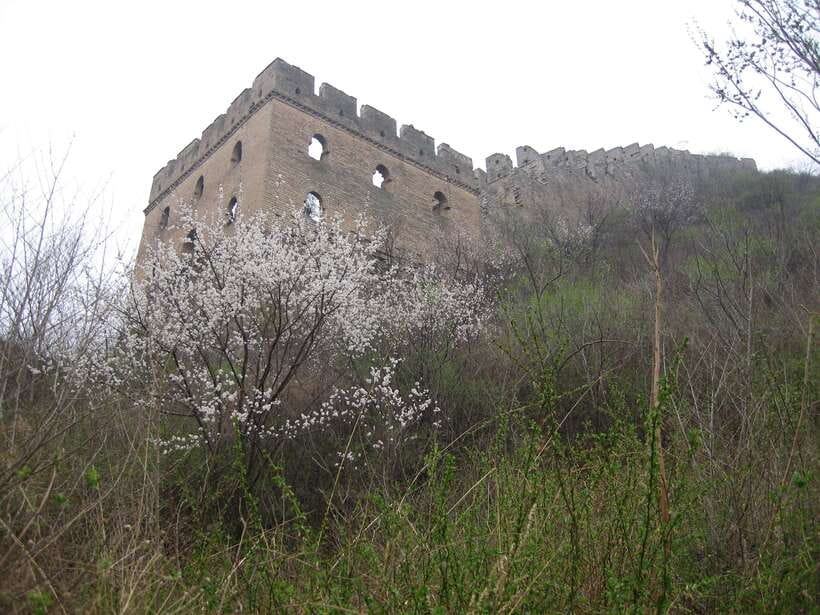 Self-guided challenging hiking from Jinshanling to Gubeikou - Leaving the Wall at Taochunkou and Rejoining Later