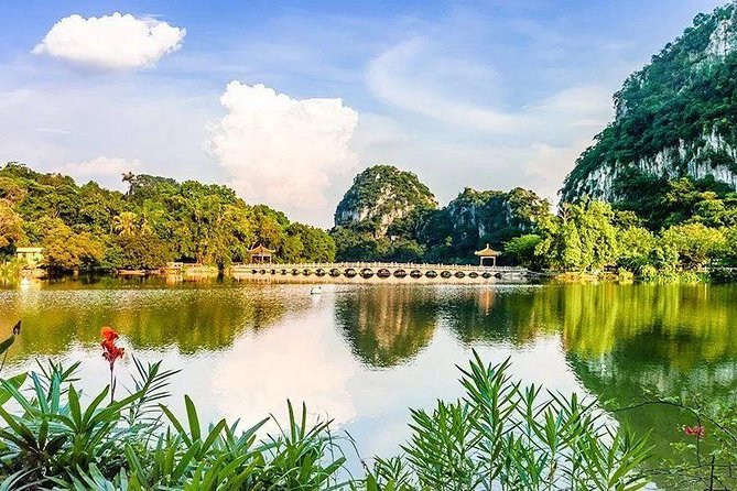 Seven Star Crags Karst Cave Mirror Lake Bird Islands Private Tour - Seven Star Crags and Zhaoqing in one long, satisfying day