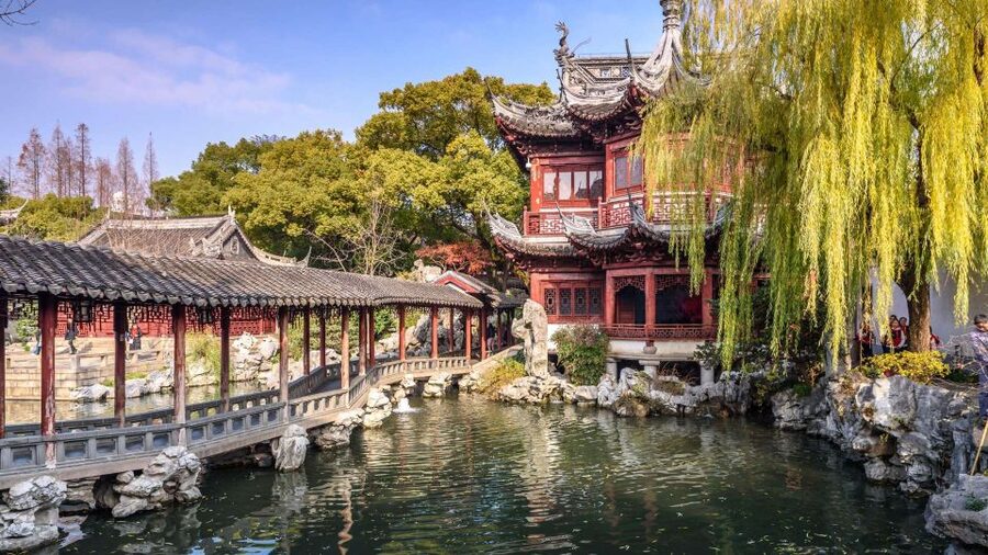 Shanghai: 4-Hour Guided City Highlights Tour - How the tour stays flexible, even for picky plans and photo lovers