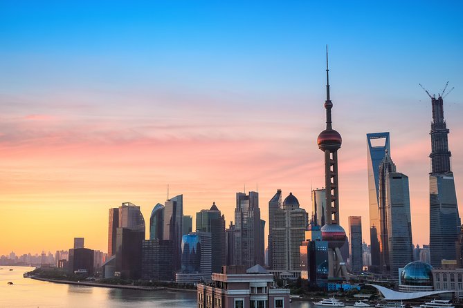 Shanghai Bus Tour:Yu Garden,Chenghuang,Zhujiajiao Water Town,Bund - Huangpu to the Bund: How the Guided Walk Sets Up Your Nighttime Views