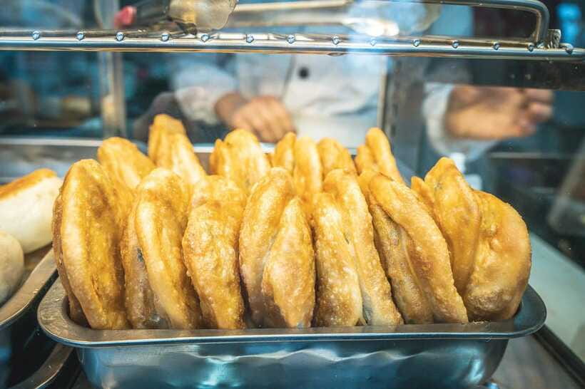 Shanghai Coffee & Breakfast Tour - Lunch Momentum and Extra Tastings Across the 7 Stops