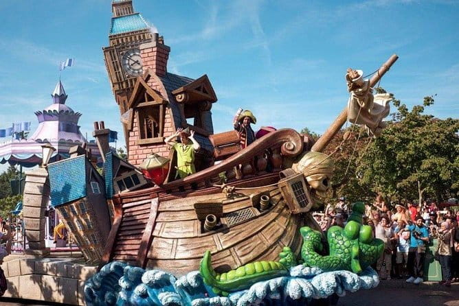 shanghai Disney+shanghai one day city highlights tour （two days） - Why This Disney-Plus-City Combo Works in Shanghai