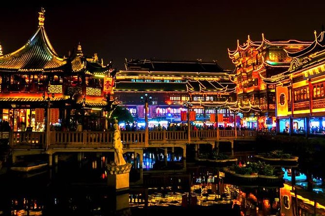 Shanghai Evening Tour: Huangpu River Cruise and Street Food - What you get to eat: street-food tasting dinner plus soft drinks