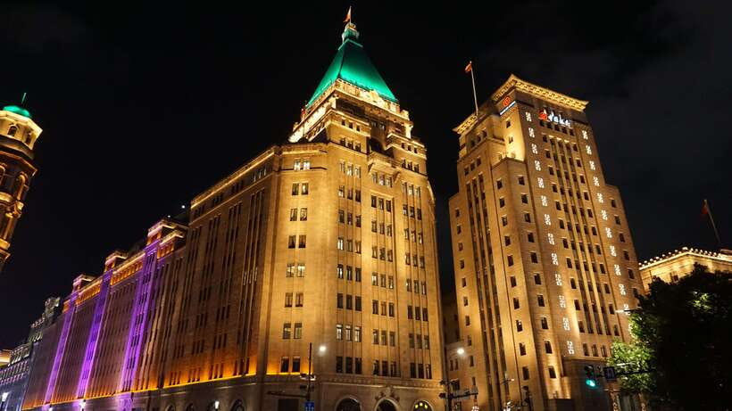 Shanghai Evening Tour: VIP Huangpu River Cruise&City lights - Getting Picked Up in Downtown Shanghai (and Why the Pickup Zone Matters)