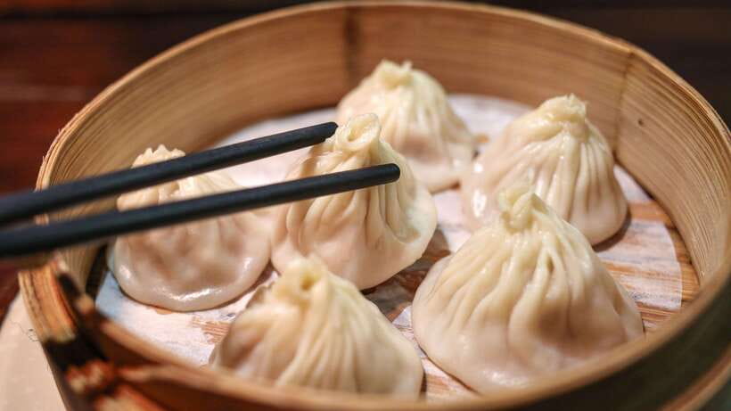 Shanghai: Evening Walking Food Tour - Key Things That Make This Tour Work