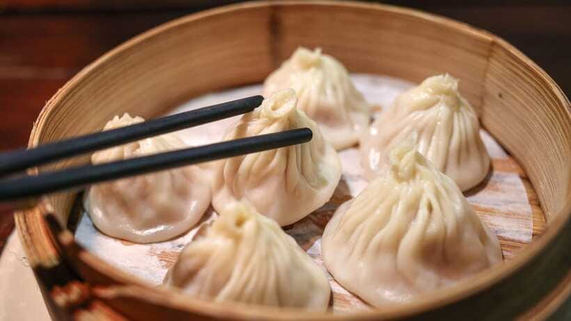 Shanghai: Evening Walking Food Tour - Should You Book This Shanghai Evening Food Tour?