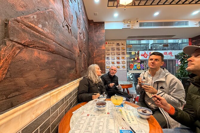 Shanghai Food and Culture Tour (10 dishes, 5 eateries) - Walking Comfort and Timing: Your 3.5-Hour Game Plan