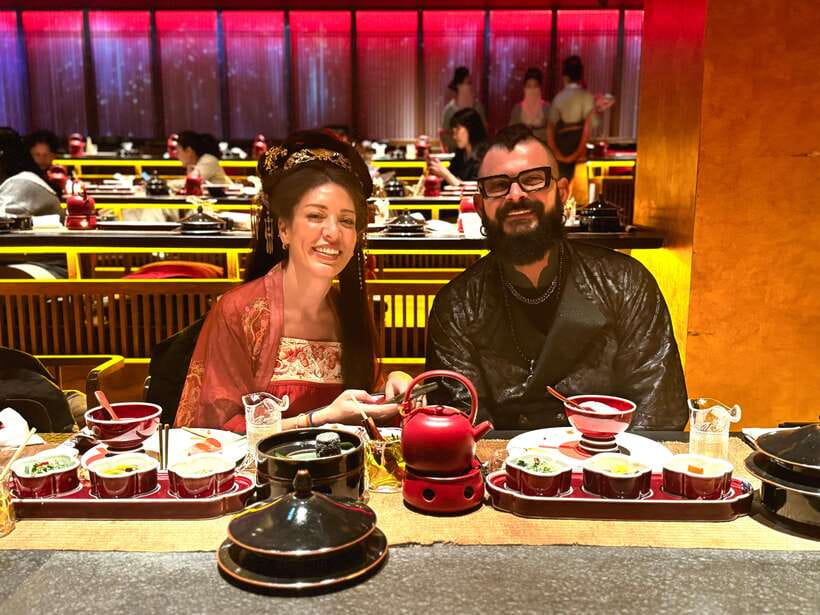 Shanghai Guided Royal Banquet Photo (Incl) with Massage Opt - The time-travel rites: sacrificial welcome, music, dance, and tea art