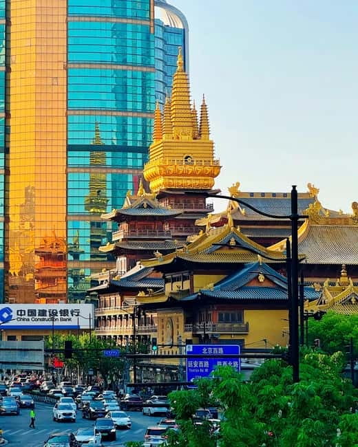 Shanghai: Jing'an Temple, Yu Garden, and Bazaar Private Tour - Who this tour is best for, and who should think twice