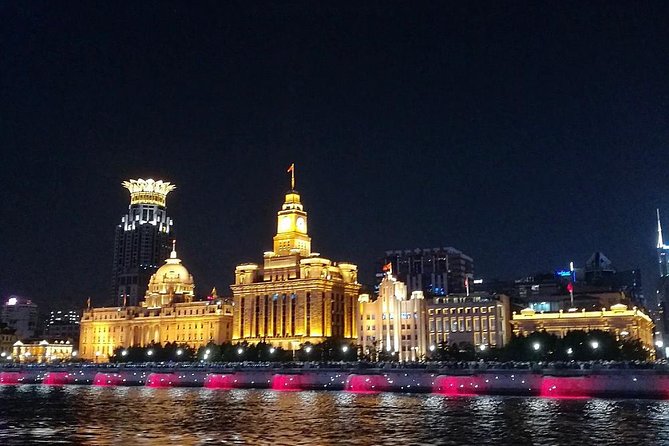 Shanghai Night River Cruise VIP Seating with Private Transfer and Dinner Option - Shanghai at night: why the Huangpu River is the best “first view”
