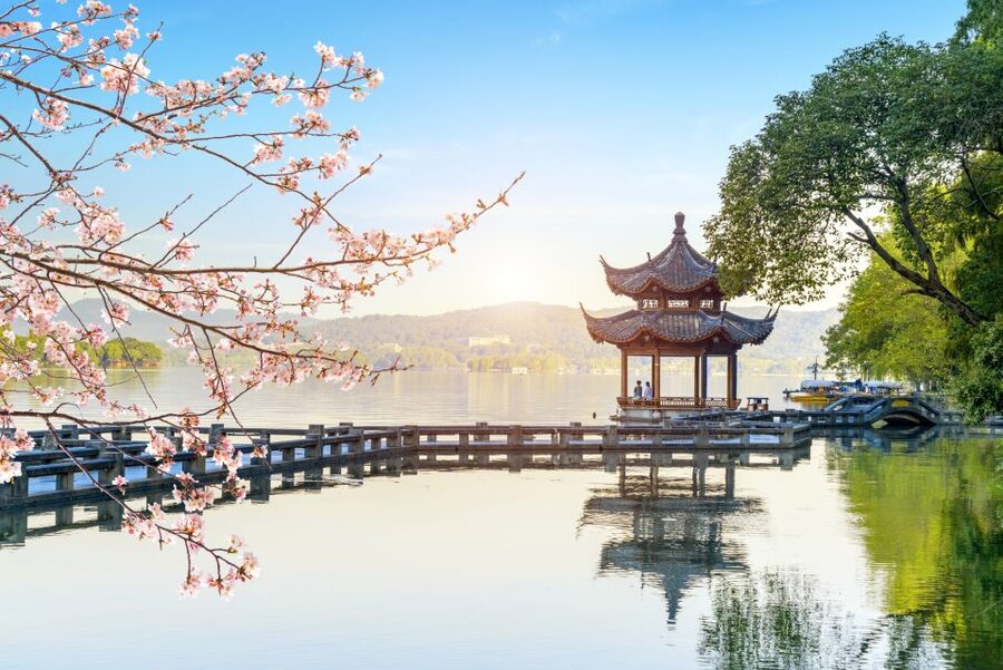 Shanghai: Private Guided Tour to Hangzhou by Bullet Train - Swapping Sights if You Already Know Hangzhou
