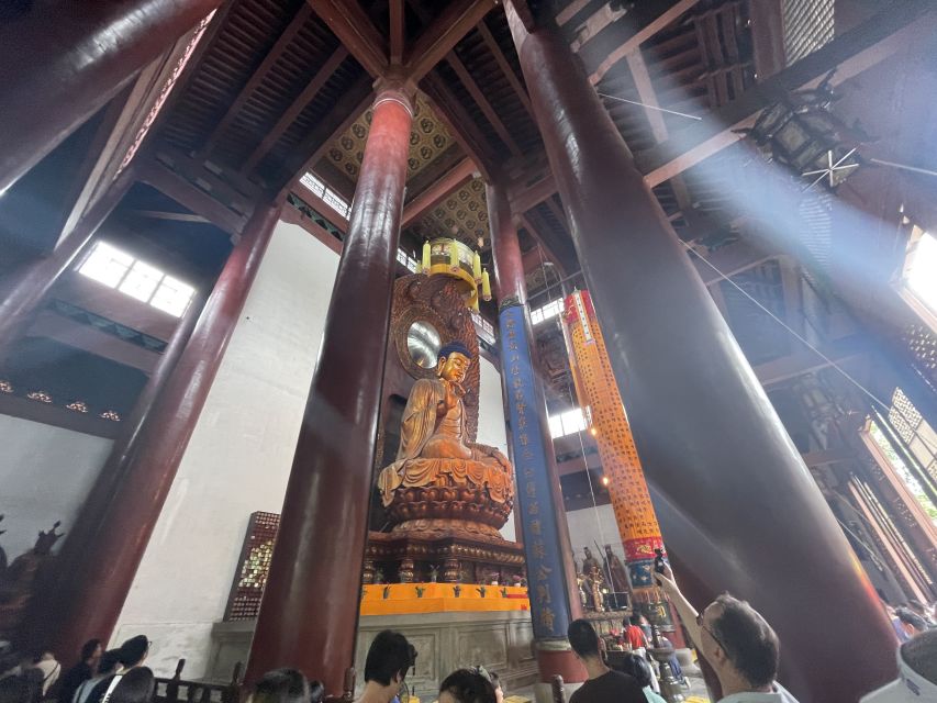 Shanghai: Private Guided Tour to Hangzhou by Bullet Train - Getting Picked Up in Shanghai and Headed to the Station