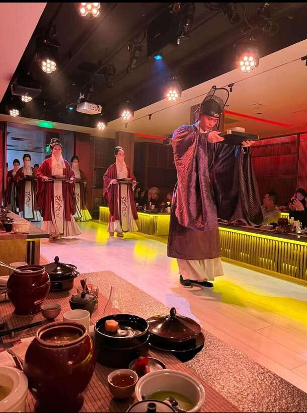 Shanghai: Royal Banquet with Chinese Cultural Performance - Timing That Keeps You Calm: Check-In, Seating, and Showtime