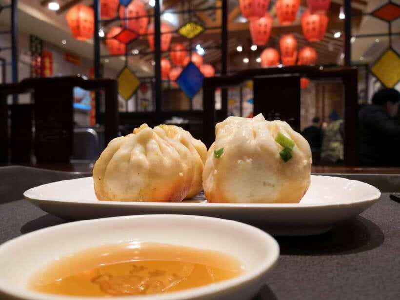 Shanghai: Top 5 Highlights All Inclusive Private Day Tour - French Concession to the Bund: connect old Shanghai to the modern skyline