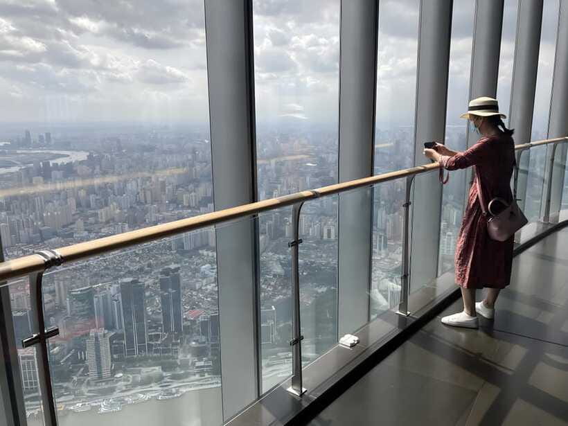 Shanghai Tower Admission ticket with express option - The B2 souvenir stop you should plan, not forget