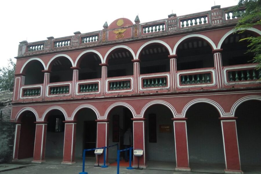 Shanghai: Xintiandi, CCP Museum and French Concession Tour - Former French Concession, and the story of mixed power