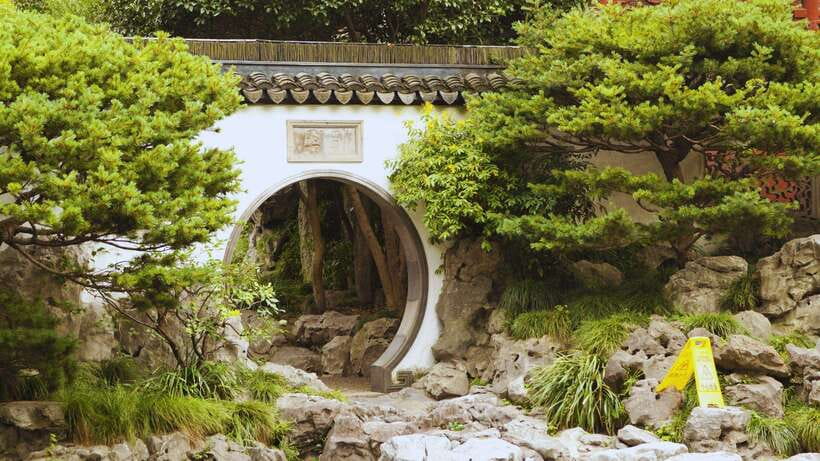 Shanghai: Yu Garden Entry Ticket with PDF Guidebook - Who this works best for