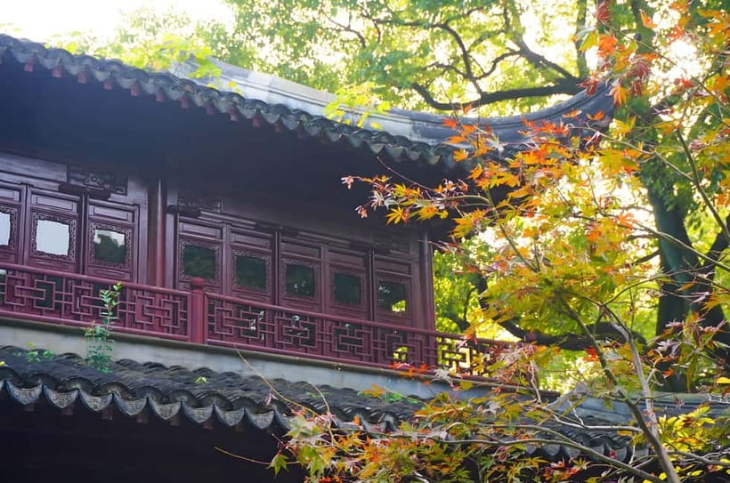 Shanghai: Yu Garden Ticket+Lantern Festival Entry combo - Yu Garden and the Lantern Festival, why this combo works