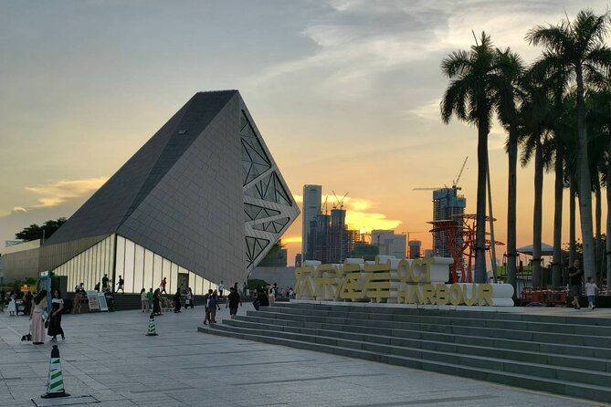 Shenzhen Tech Tour: Robotaxi, Drone Delivery & Innovation Demos - Binhai Avenue robotaxi ride: the real future, explained