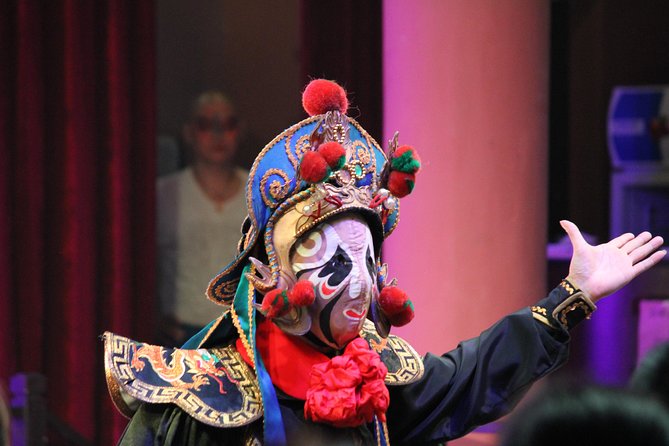 Skip the Line: Sichuan Opera Chengdu Ticket - Getting There: 8:00 pm Start and the 108-3 Zhi Hui Jie Redemption Point