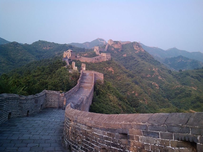 Small-Group Mutianyu Great Wall Tour With lunch And Ticket - Lunch and the Jade or Cloisonné Factory Stop