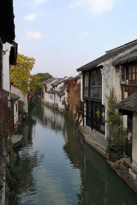 Su Zhou and Zhou Zhuang Water Village Day Tour - Lunch in a local Chinese restaurant: where you save time and stress