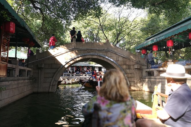 Suzhou and Tongli Water Town Private Tour from Shanghai with Options - Lunch options: book it or plan it, but don’t guess