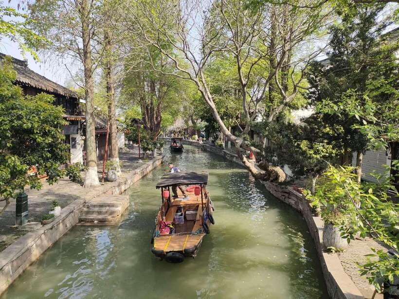 Suzhou and Zhujiajiao Private Guided Day Trip from Shanghai - Lunch planning in Zhujiajiao, and how to make it fit your budget