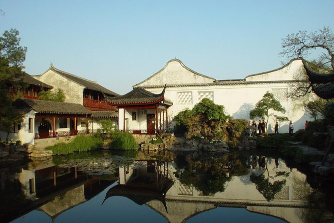 Suzhou Day Tour from Shanghai to Classical Garden, Tongli Water Town - Key Things That Make This Day Tour Work