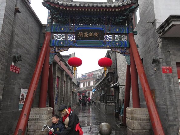 Temple of Heaven Ticket with Optional Guide Service - Optional private guide upgrade, when it’s worth paying more