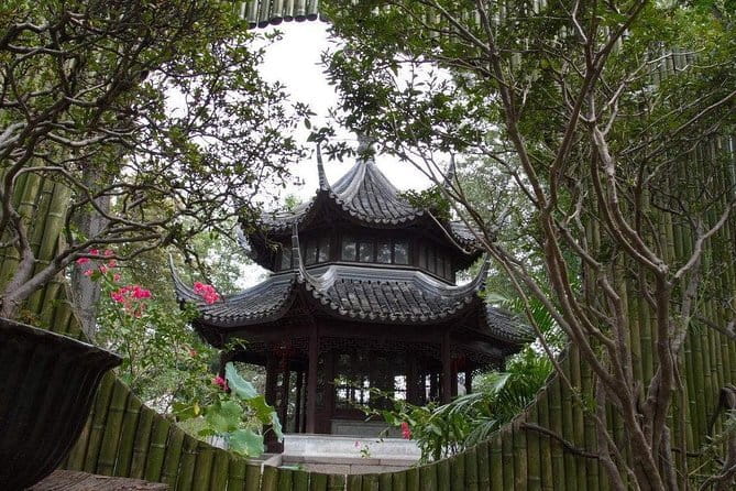 Tongli and Zhouzhuang Water Town Private Day Tour from Suzhou - Zhouzhuang Water Town: bigger, more commercial, still worth your time