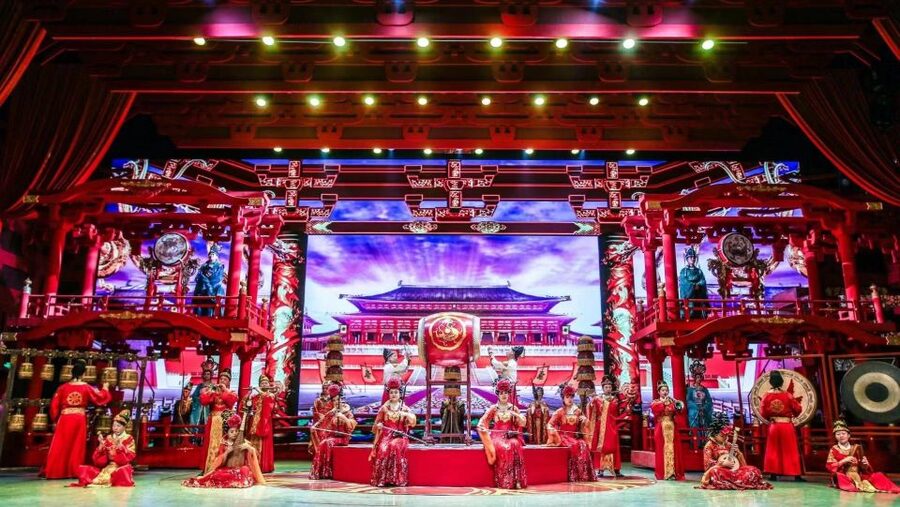 Top 3 Xian Sites to Terracotta Army & Dinner Show w/ Options - Dinner and the Tang Dynasty dancing show, what to expect