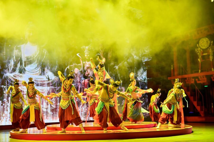 Top 3 Xian Sites to Terracotta Army & Dinner Show w/ Options - Should you book this Terracotta Army, Mosque, City Wall, and Tang show day?