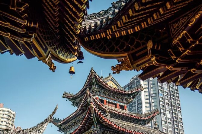 True Taste of Chongqing: Offbeat Walks & Hotpot in One Day - Liberation Bei Photo Stop: People’s Great Hall and Chongqing Scale