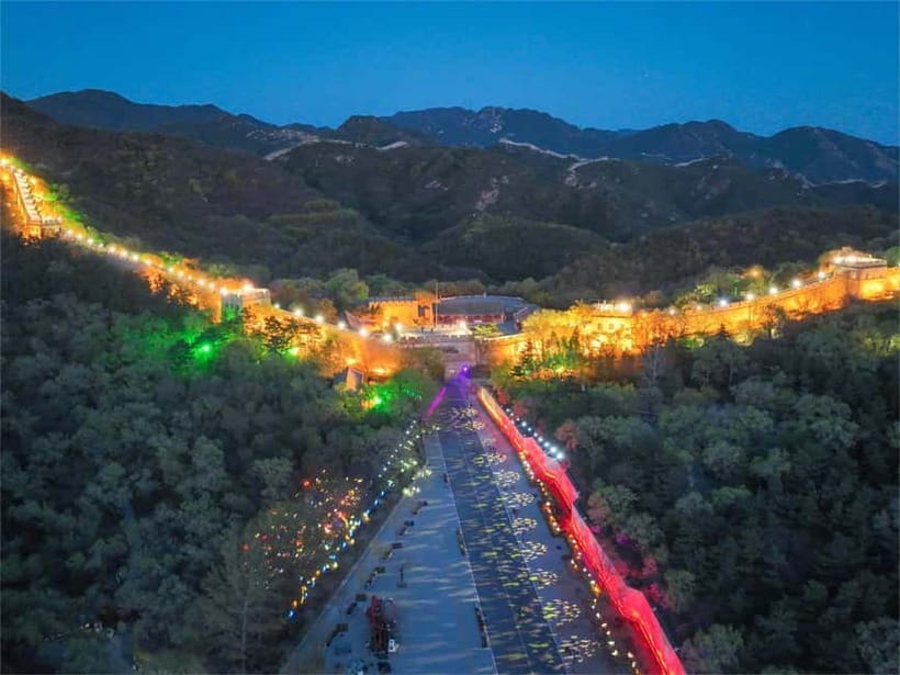 Twilight Glow at Badaling Great Wall Evening Bus Tour+Ticket - Ticket and Guide Options: What No Guide Really Means