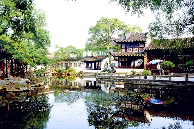 Unveil Suzhou's Essence: Ultimate Private Day Tour - Lunch and entrance fees: choosing the right value option