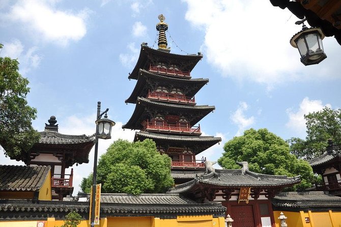Unveil Suzhou's Essence: Ultimate Private Day Tour - Getting from your door to the classics in real time