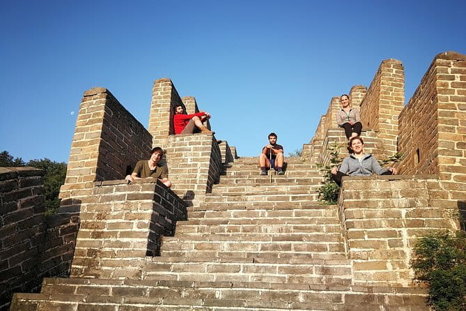 VIP Hiking Adventure Tour for Jiankou Great Wall - The long descent and the way the terrain changes