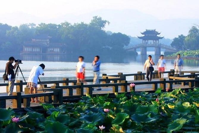 Wuzhen Water Town Self-Guided Tour with Private Transfer from Hangzhou - Stop 2: East Zha, Old Residences and Canal Walks