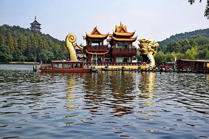 Wuzhen Water Town Self-Guided Tour with Private Transfer from Hangzhou - Punctual Pickup, Patient Timing, and Easy Comfort