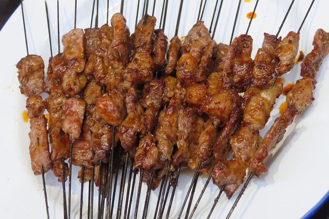 Xi'an Authentic Food Tour with Local Beverages - Guide Michael: the story makes the food stick